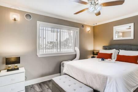 Awesome 3Br 2Bth 1 Block To Beach C2 Newport Beach Extérieur photo