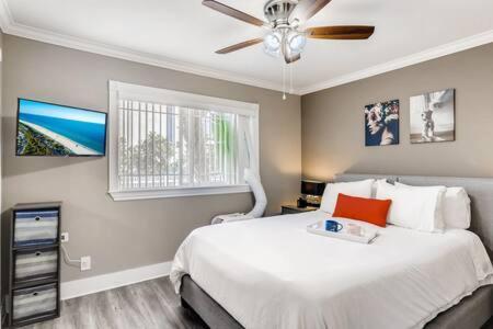 Awesome 3Br 2Bth 1 Block To Beach C2 Newport Beach Extérieur photo