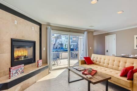 Awesome 3Br 2Bth 1 Block To Beach C2 Newport Beach Extérieur photo