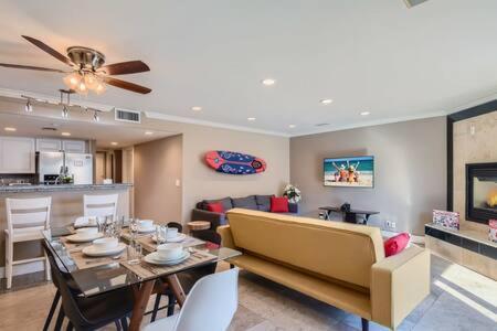 Awesome 3Br 2Bth 1 Block To Beach C2 Newport Beach Extérieur photo